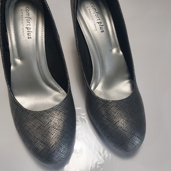 Comfort Plus by predictions Women's Silver Heels Size 10M - Picture 11 of 14